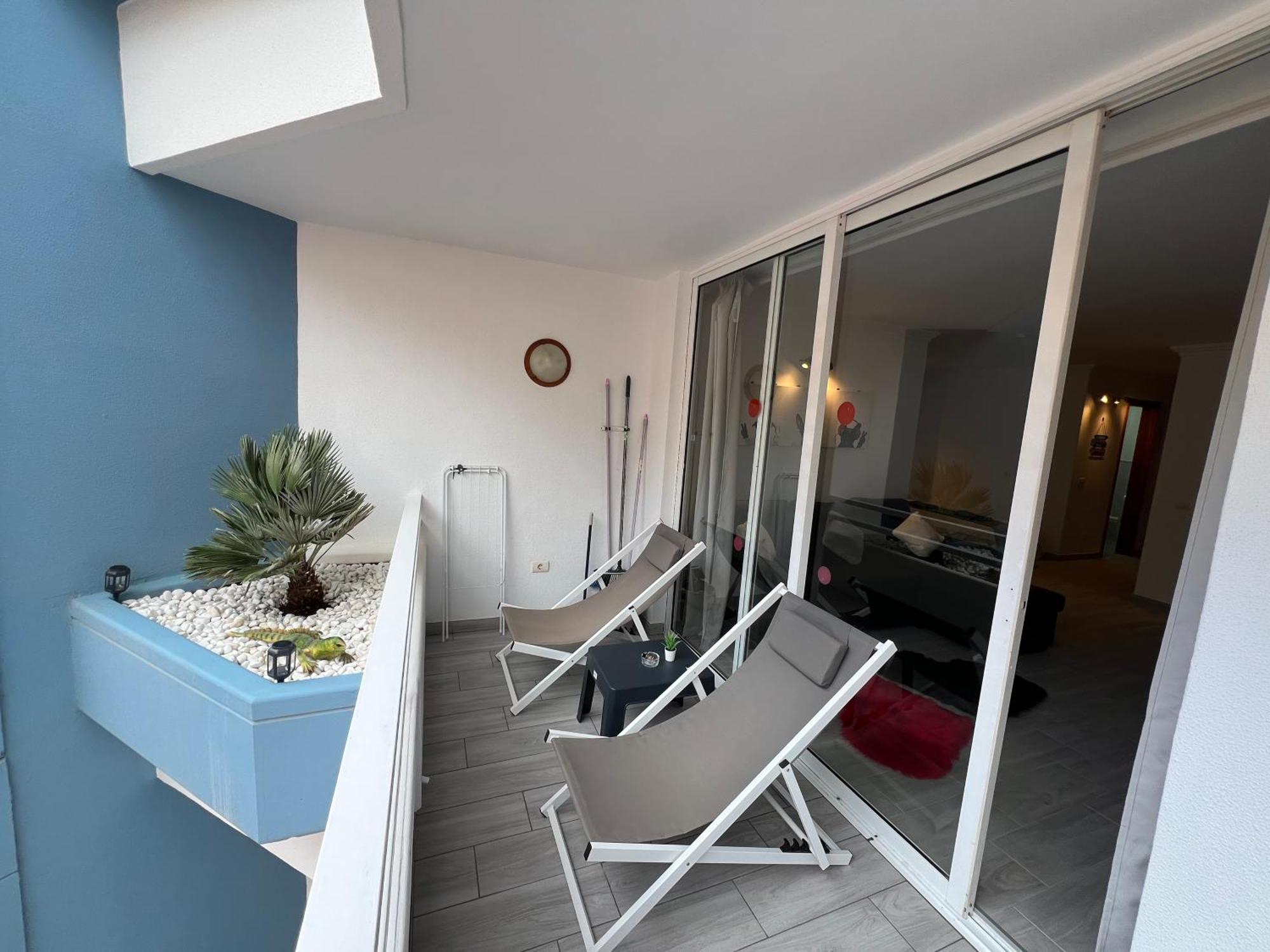 Air Conditioning, Private Parking And Fully Equipped Kitchen In Hotel Room In Golf Del Sur, Tenerife San Miguel de Abona Bagian luar foto