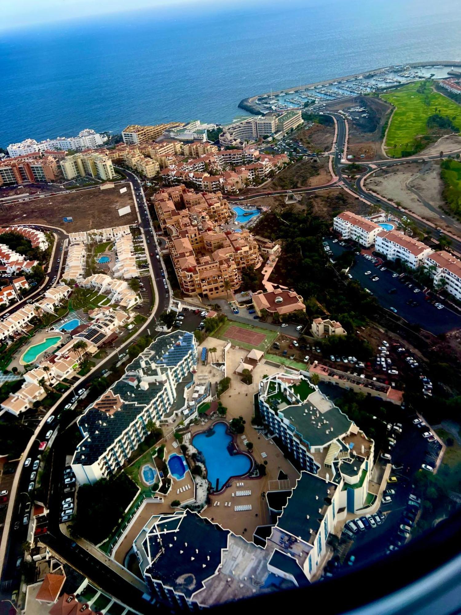 Air Conditioning, Private Parking And Fully Equipped Kitchen In Hotel Room In Golf Del Sur, Tenerife San Miguel de Abona Bagian luar foto