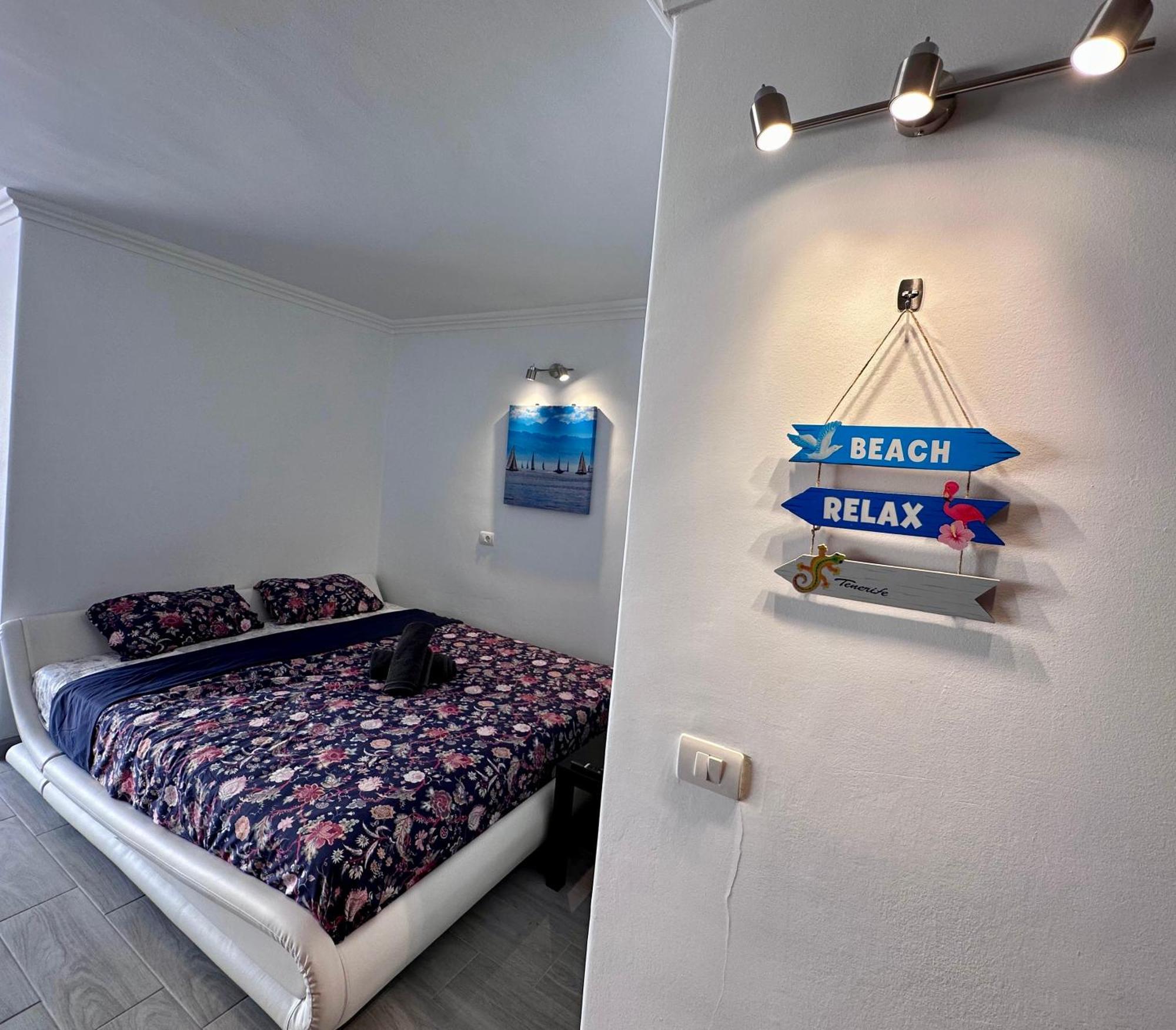 Air Conditioning, Private Parking And Fully Equipped Kitchen In Hotel Room In Golf Del Sur, Tenerife San Miguel de Abona Bagian luar foto